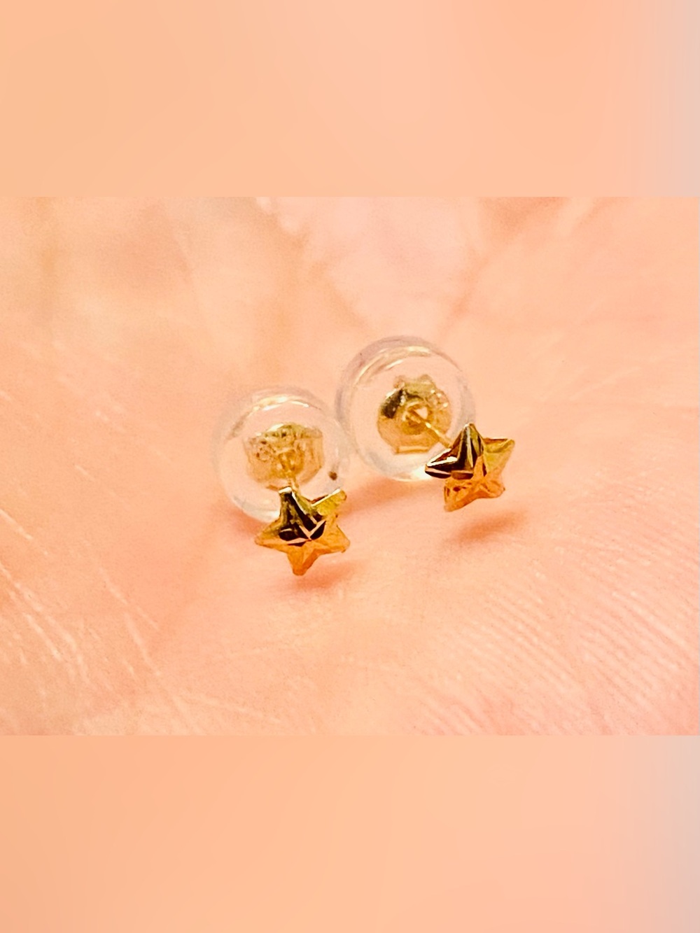 18 K Gold Star Stud Earrings. Tiny. For babies 👶